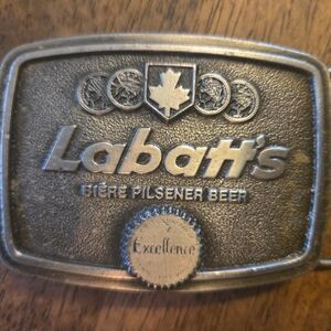Labatt's Beer Belt Buckle VINTAGE 1977